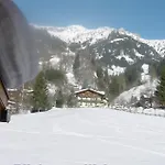 Gaestehaus Alpina دورفغاستين