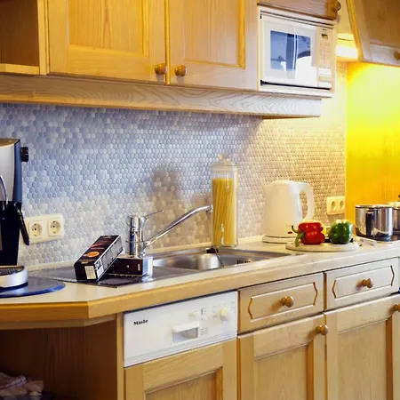 Gaestehaus Alpina * Dorfgastein