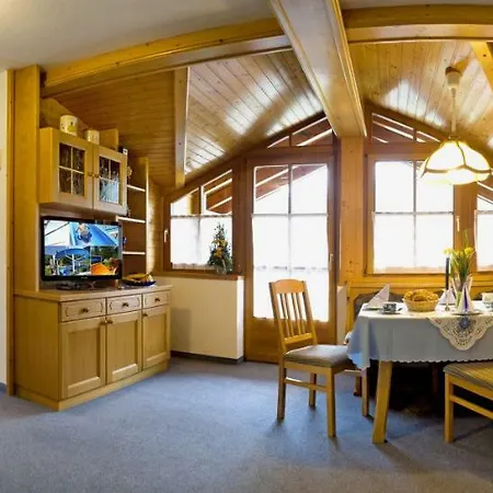 Gaestehaus Alpina Apartment