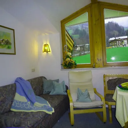 Gaestehaus Alpina Dorfgastein