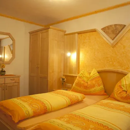 Gaestehaus Alpina Apartamento