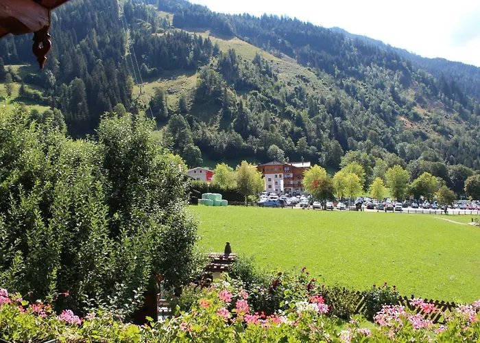 アパート Gaestehaus Alpina ドルフガシュタイン